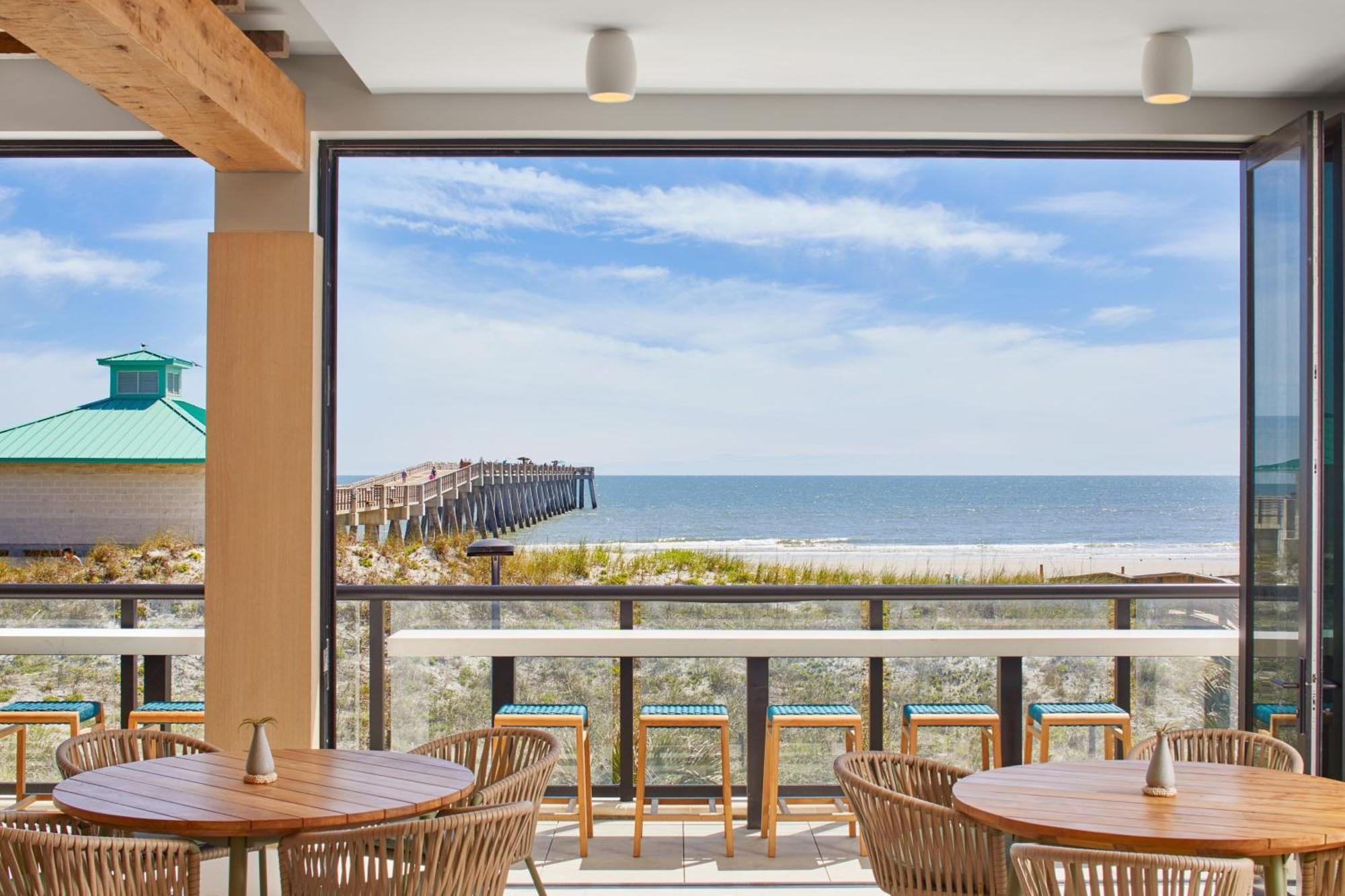 Springhill Suites By Marriott Jacksonville Beach Oceanfront Esterno foto